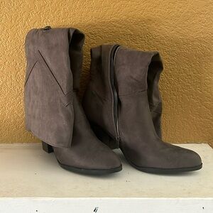 Knee high BRAND NEW boots